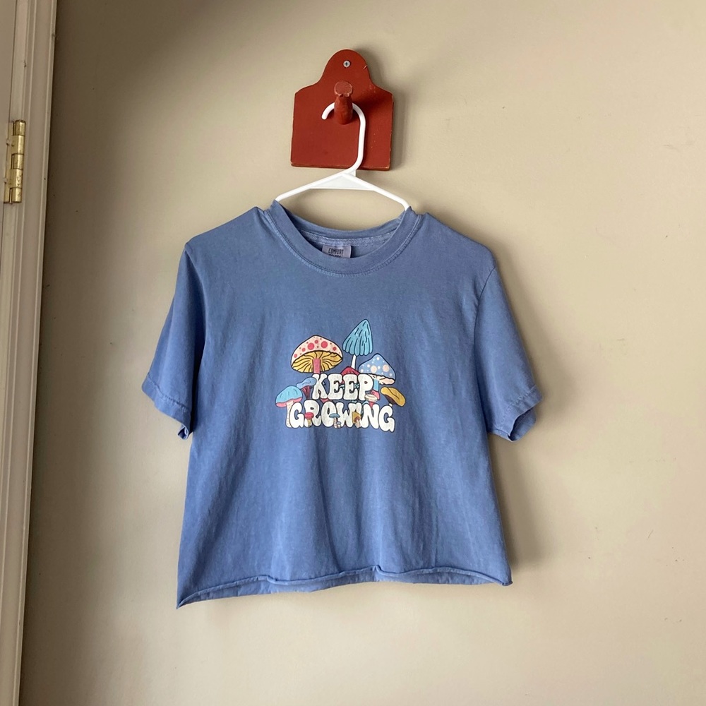 FINAL PRICE Comfort Colors Blue Keep Growing Mushroom Crop Graphic Tee S - Picture 2 of 6